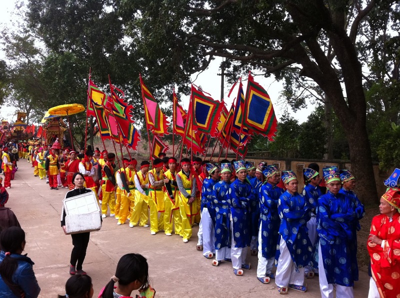 Những trải nghiệm khi tham quan Chùa Bút Tháp