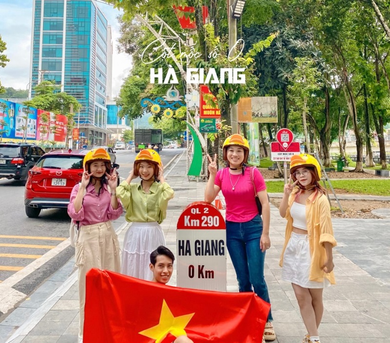 Km số 0 Hà Giang - Nơi khởi đầu của hành trình 
