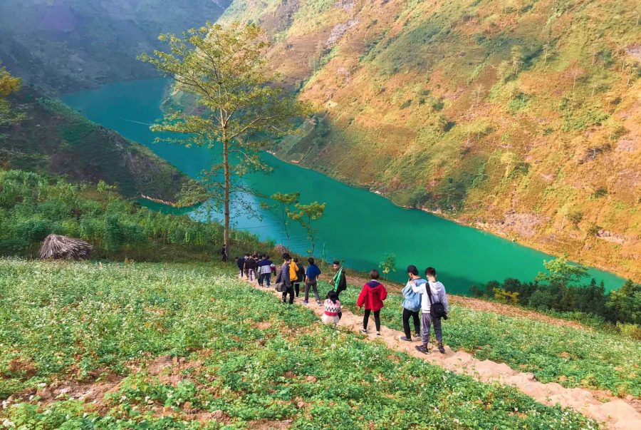 Nên mặc gì khi di du lịch Hà Giang 14