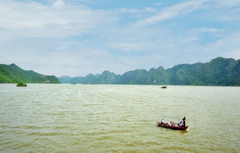 Hồ Đồng Thái thuộc địa phận huyện Yên Mô, Ninh Bình