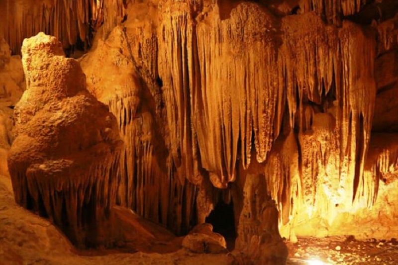 Thung Nắng có hệ thống hang động huyền bí