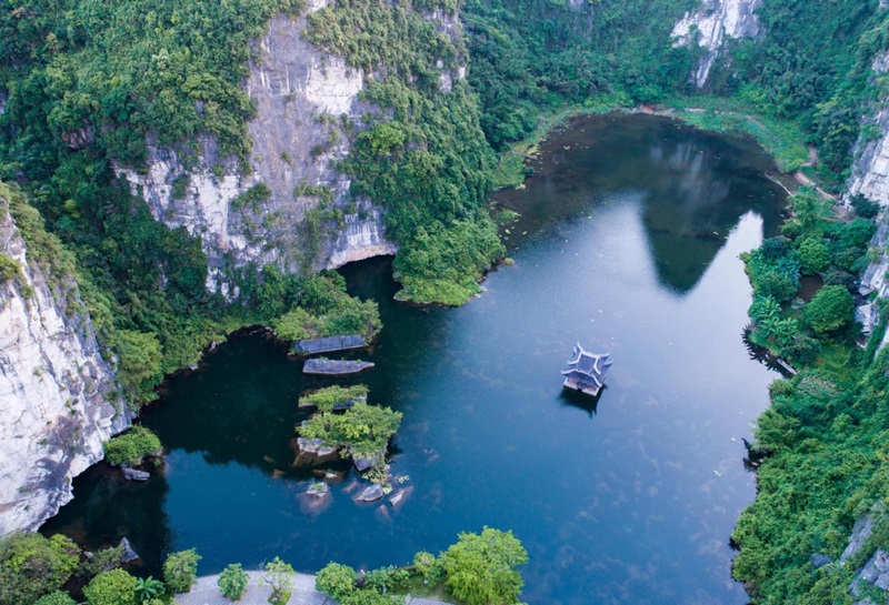 Khu du lịch sinh thái Tràng An