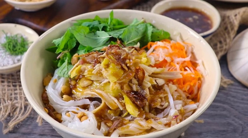 Hãy thử Phở Chua để tận hưởng trọn vẹn hương vị và đặc sản Hà Giang