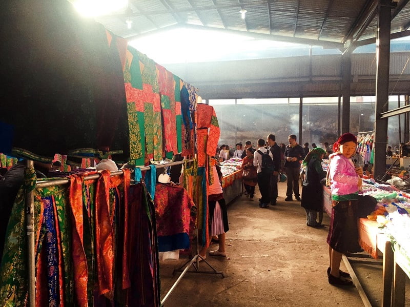 Chợ phiên Mèo Vạc là phiê chợ lớn nhất Hà Giang