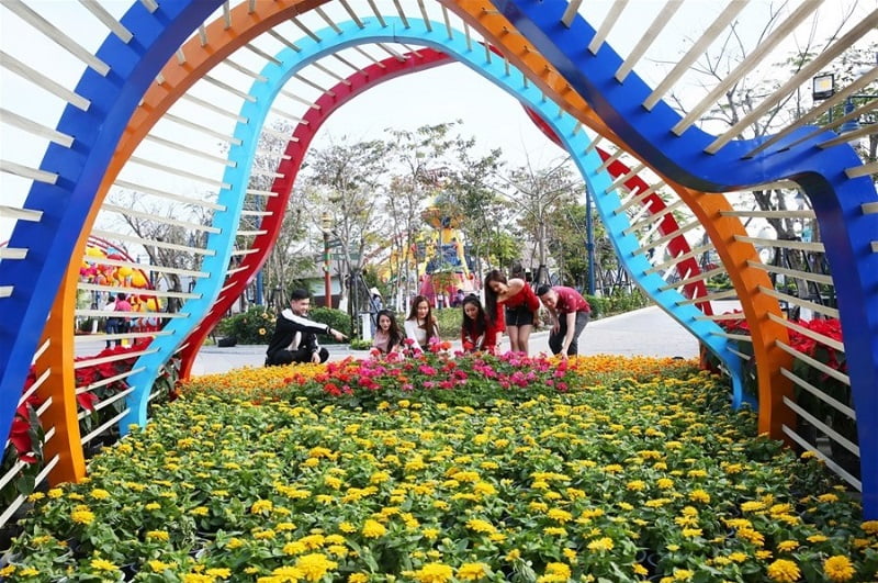 Công viên hoa Hạ Long
