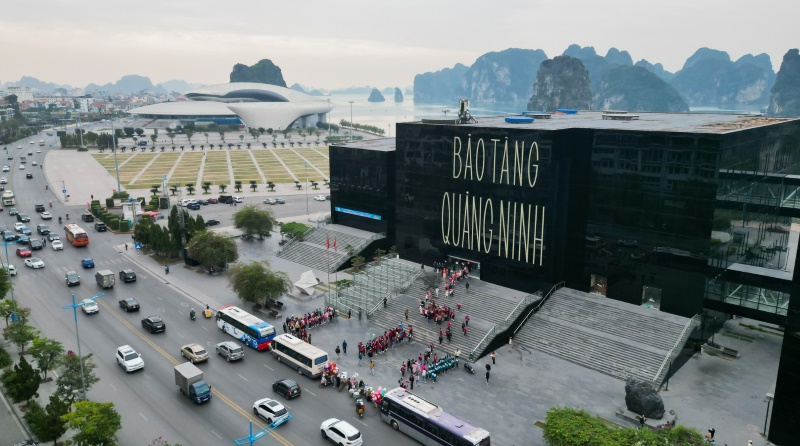 Bảo tàng Quảng Ninh